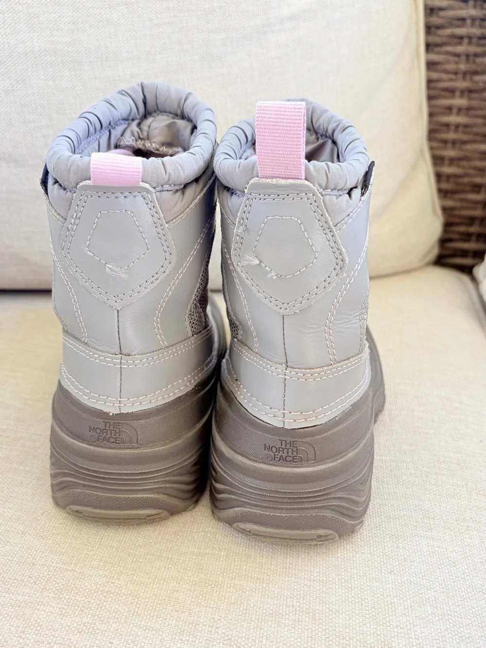 The North Face Alpenglow Boots Girls‎ Gray/Purple Size 11